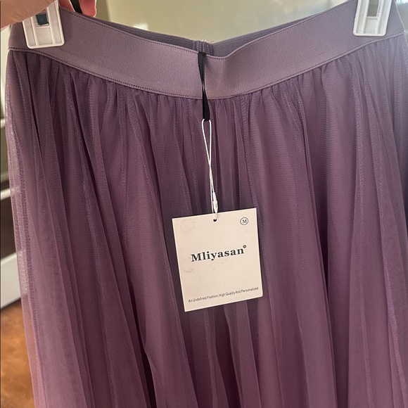 Amazon Women's A-Line Purple Tulle Skirt - Picture 4 of 4